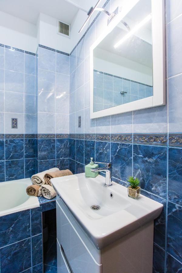 Апартаменти Біля Оперного Центр Краща Локація 2 Кімнати Lviv Extérieur photo