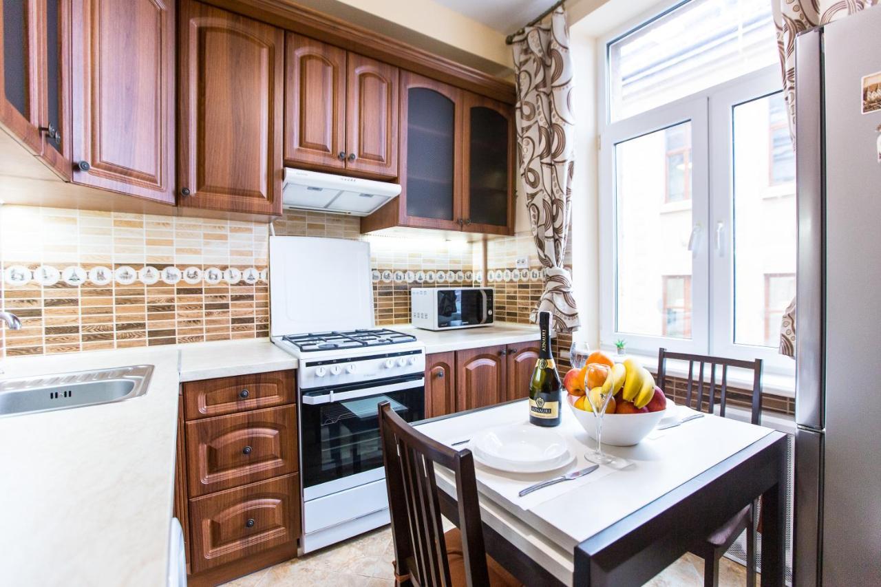 Апартаменти Біля Оперного Центр Краща Локація 2 Кімнати Lviv Extérieur photo